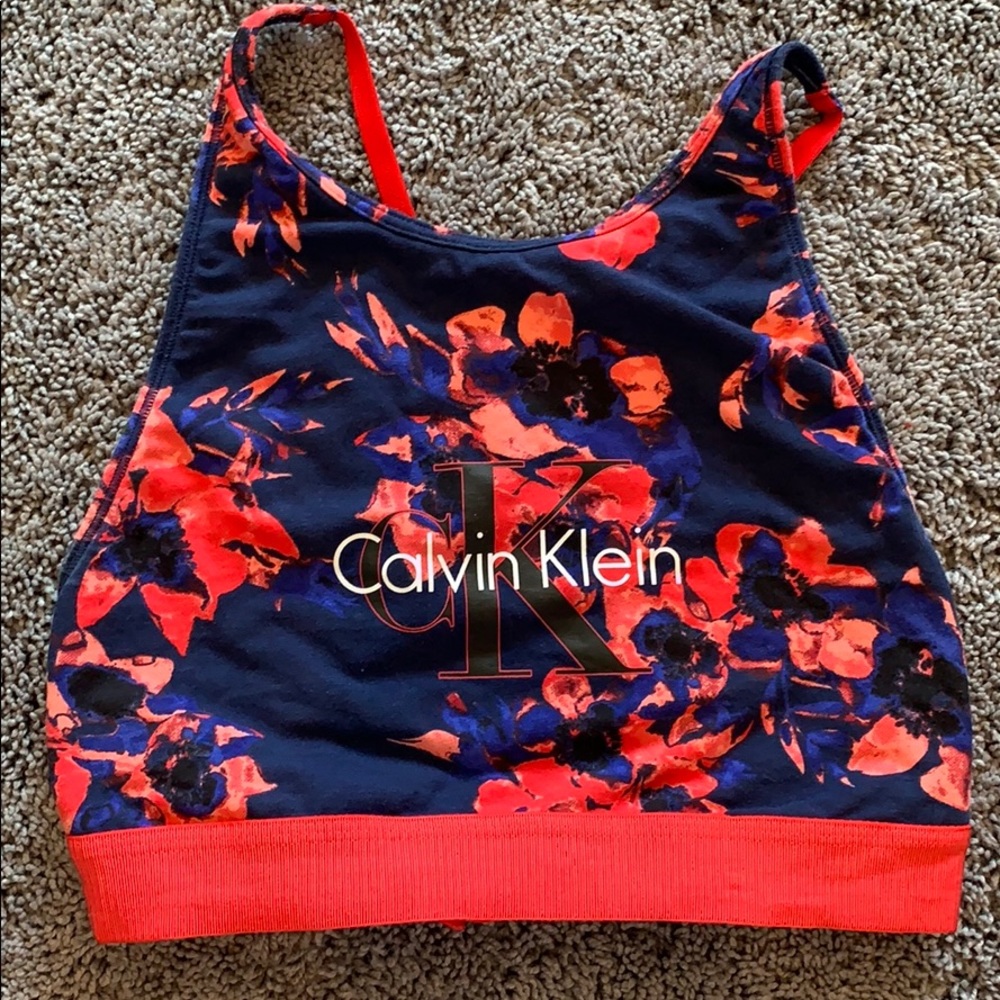 Calvin Klein High Neck Cross Back Sports Bra